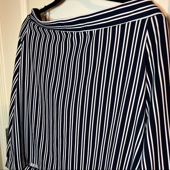 Banana Republic Off the Shoulder Bow Top - Picture 3 of 6